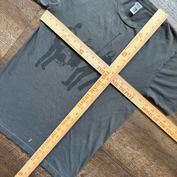VTG Y2K Womens Small Gray U2 "VERTIGO 05" Tour Concert Distressed Tee - Picture 7 of 10